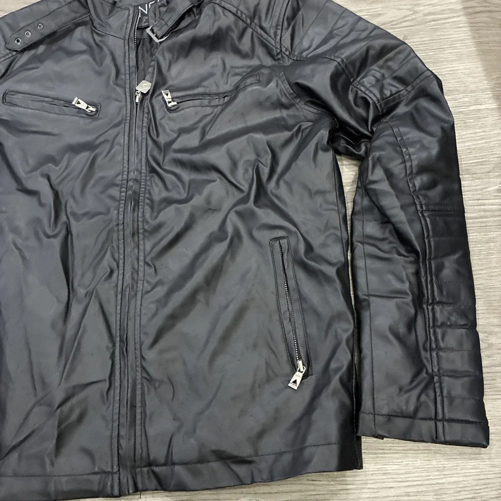 G-Net Men's Faux Leather Jacket 4 Front Pockets Size S Full Zip Black EUC - Picture 2 of 7
